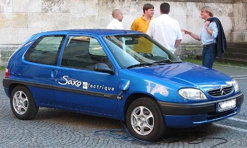 -CITROEN Saxo Electrique model 2001-