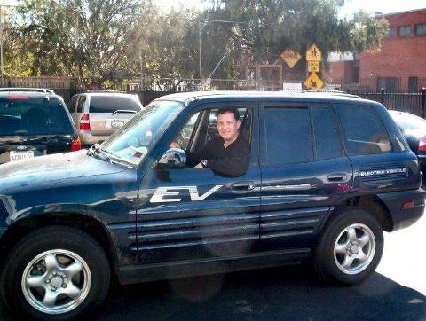 - Toyota RAV4EV Tom Hanks -