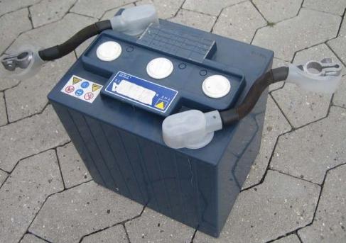 - Trakn gelov baterie VARTA 6V 160Ah originl pro Volkswagen GOLF III citySTROMer -
